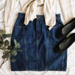 United Colors of Benneton • High Waist Jean Skirt